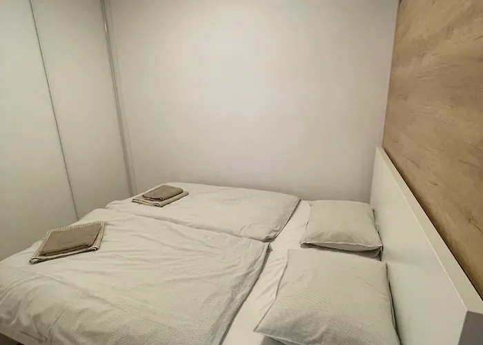 Apartamento Petronela S Parkovacím Miestom